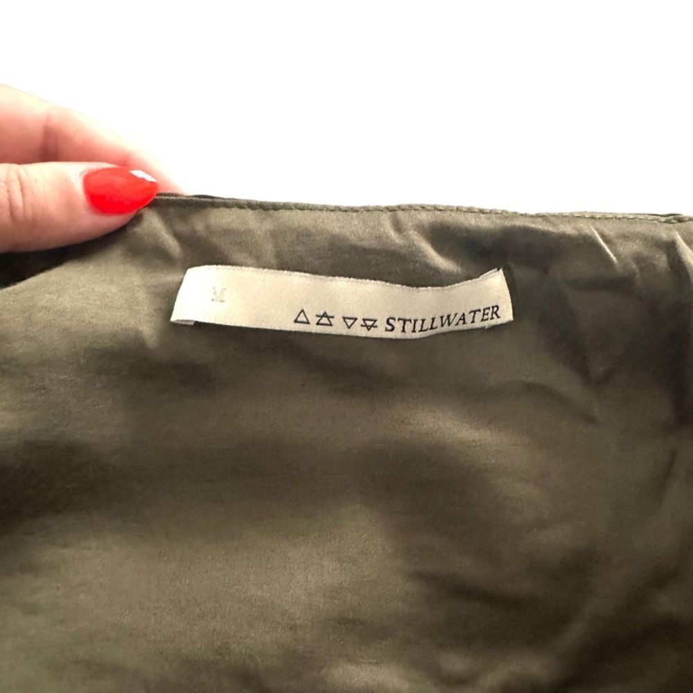 STILLWATER CLOTHING High Neck Satin Cami NWT Sz Medium - Picture 4 of 4
